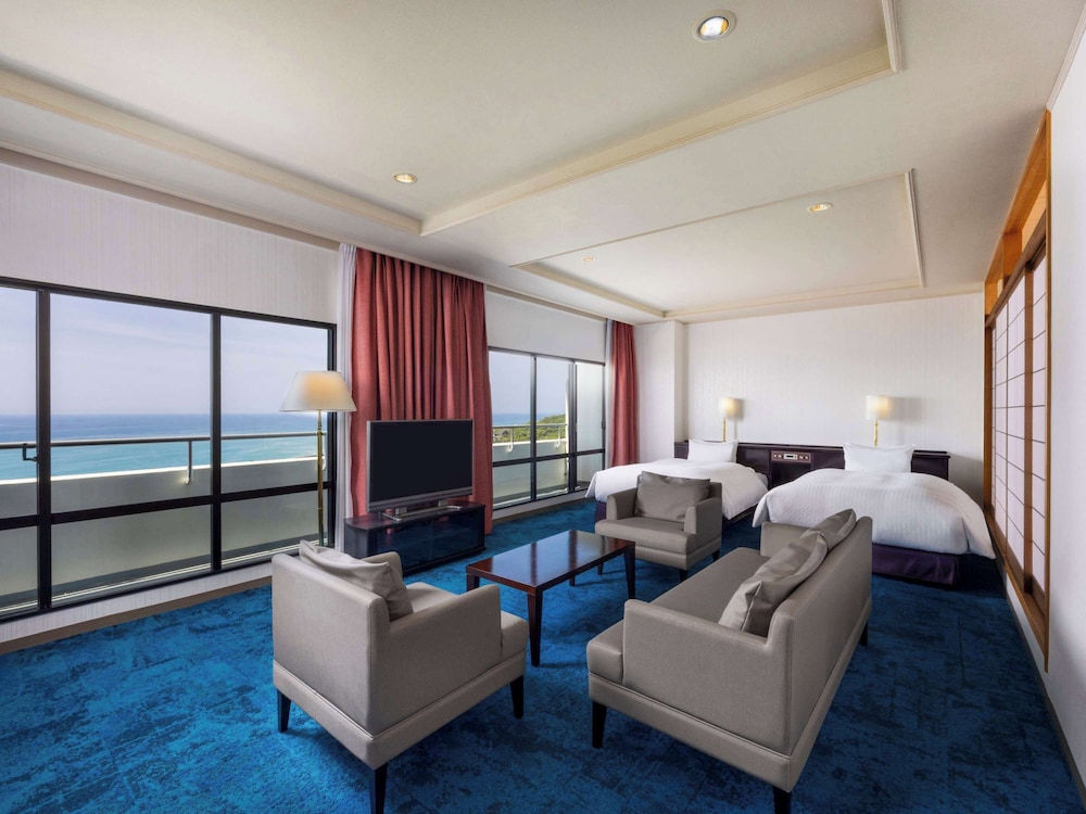 Mercure Kochi Tosa Resort & Spa 33/50