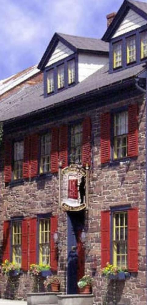 The Brafferton Inn 5/66
