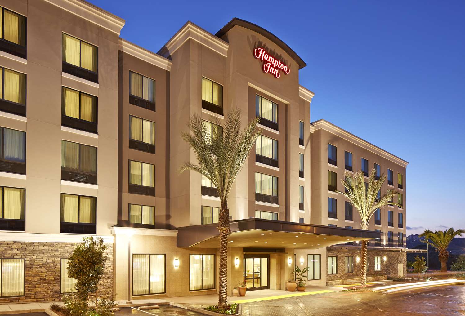 Hampton Inn San Diego/Mission Valley 4/52