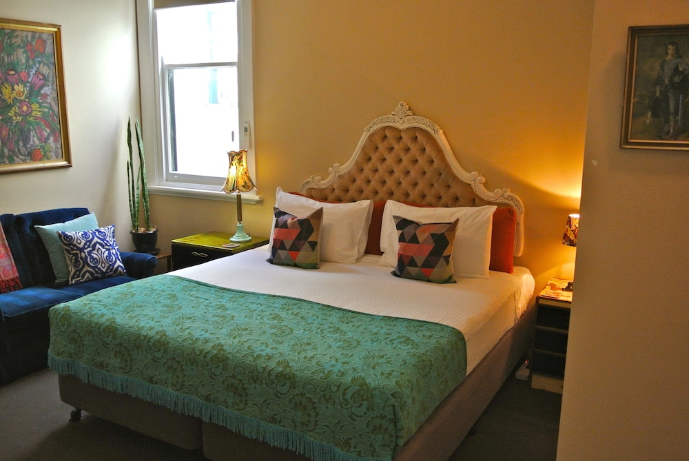 Vine Valley Inn 8/36