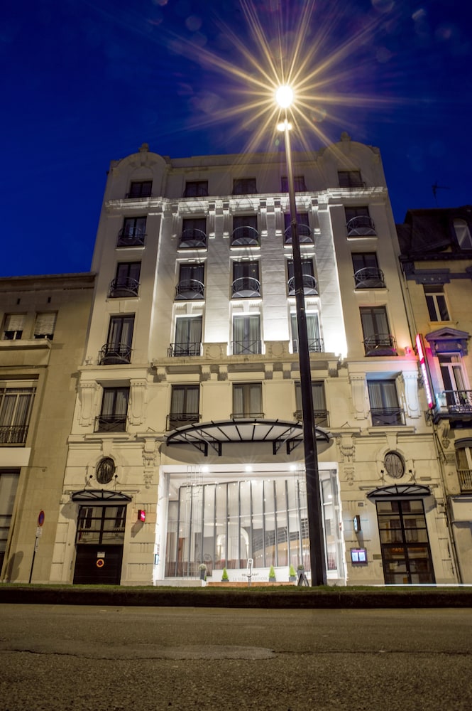 Mercure Lille Roubaix Grand Hotel in ROUBAIX