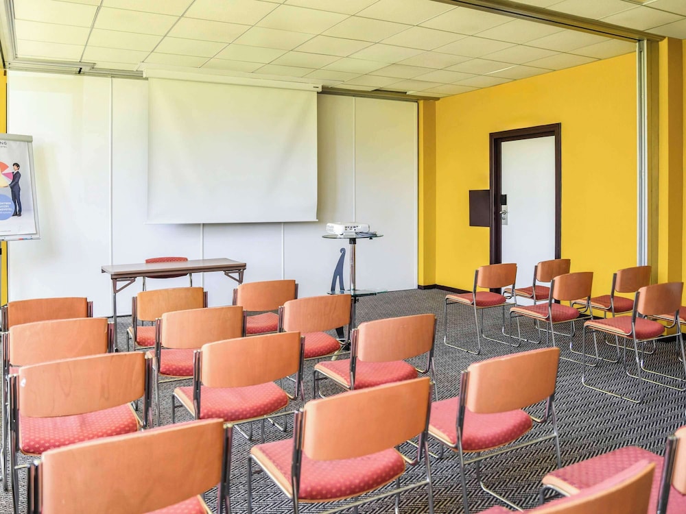 Novotel Paris Creteil Le Lac 40/48