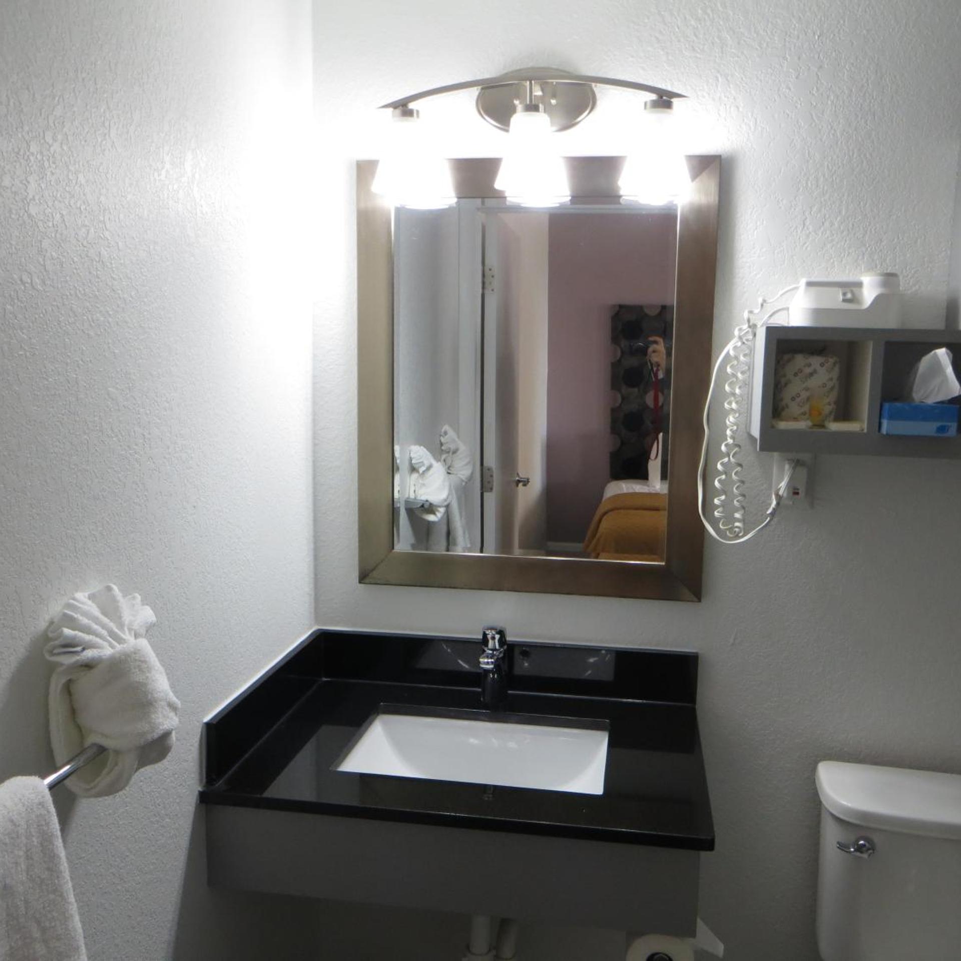 Room, 2 Queen Beds, Arya Blu Inn and Suites (Ex Days Inn Ormond Beach Mainsail Oceanfront) 7/8
