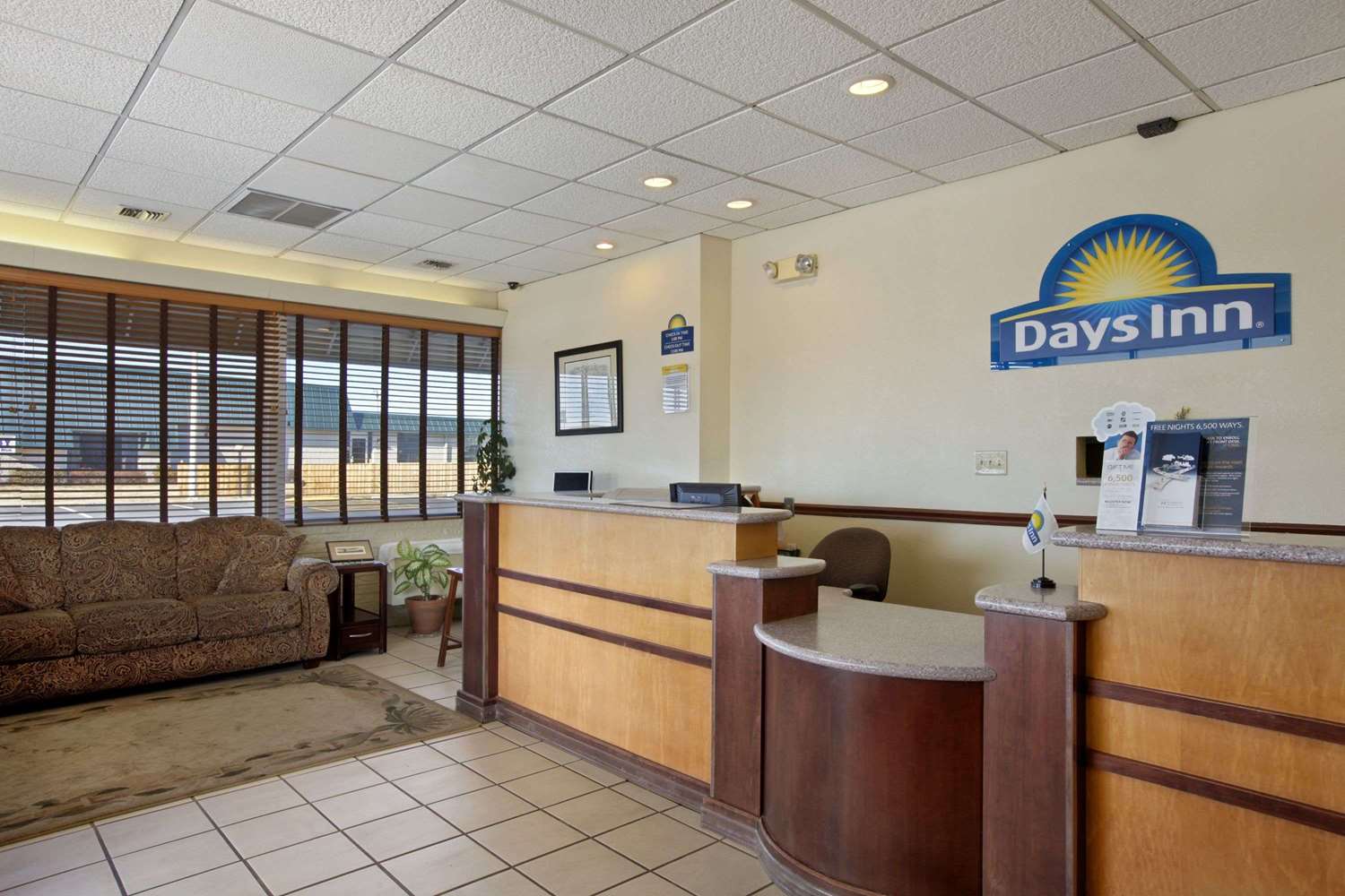Days Inn by Wyndham Salina South 6/60