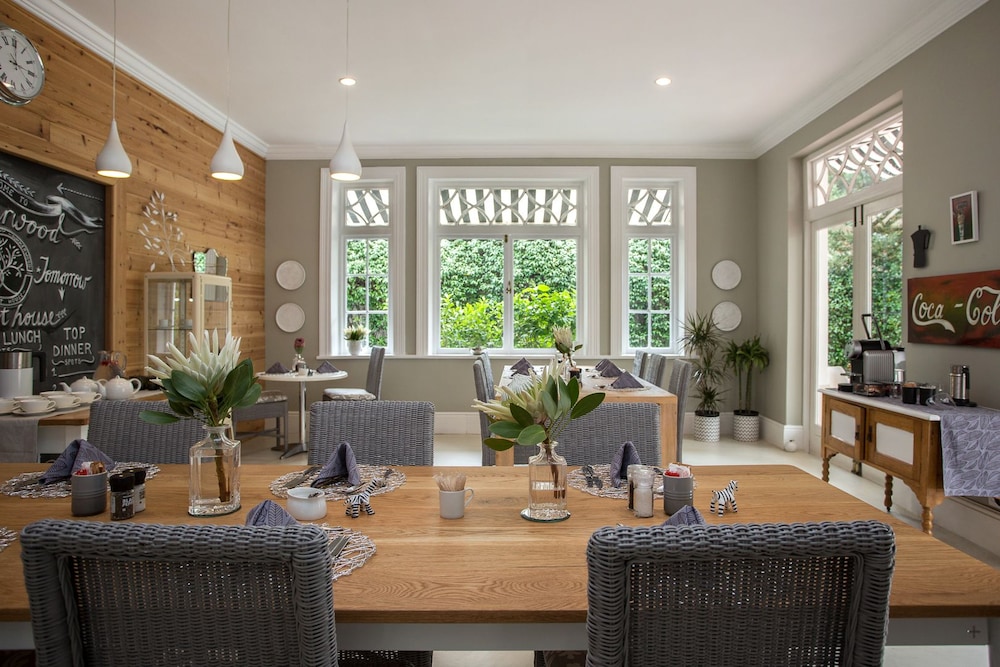 Summerwood Guest House 38/44
