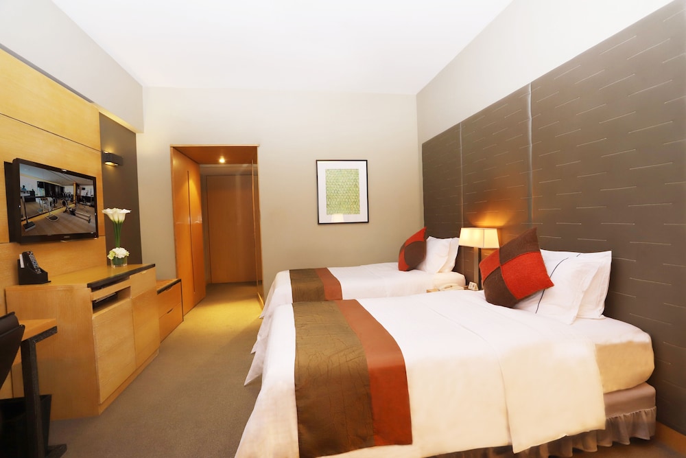 Jianguo Guangzhou Hotel 16/59
