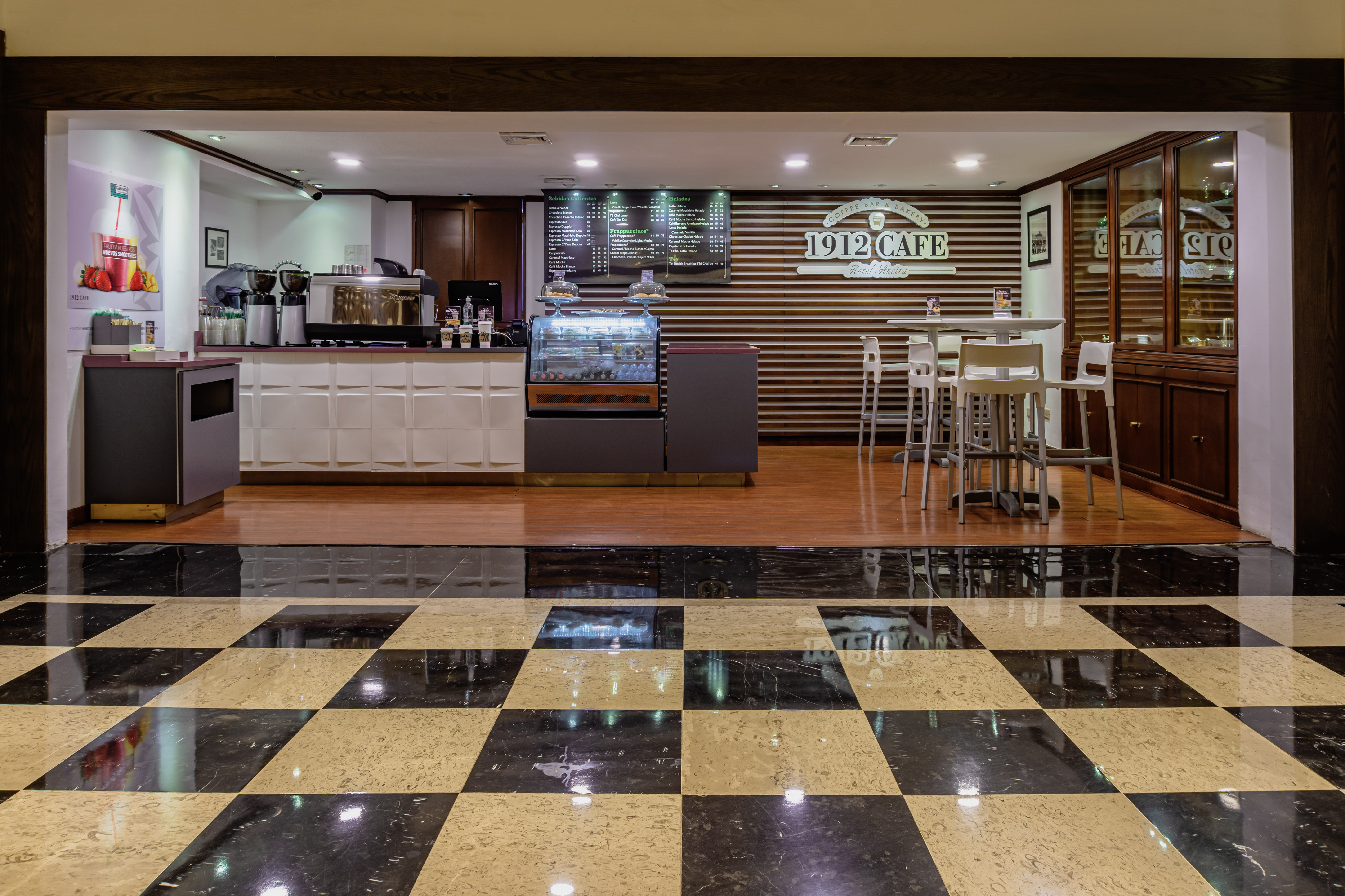 Gamma Monterrey Gran Hotel Ancira 12/75