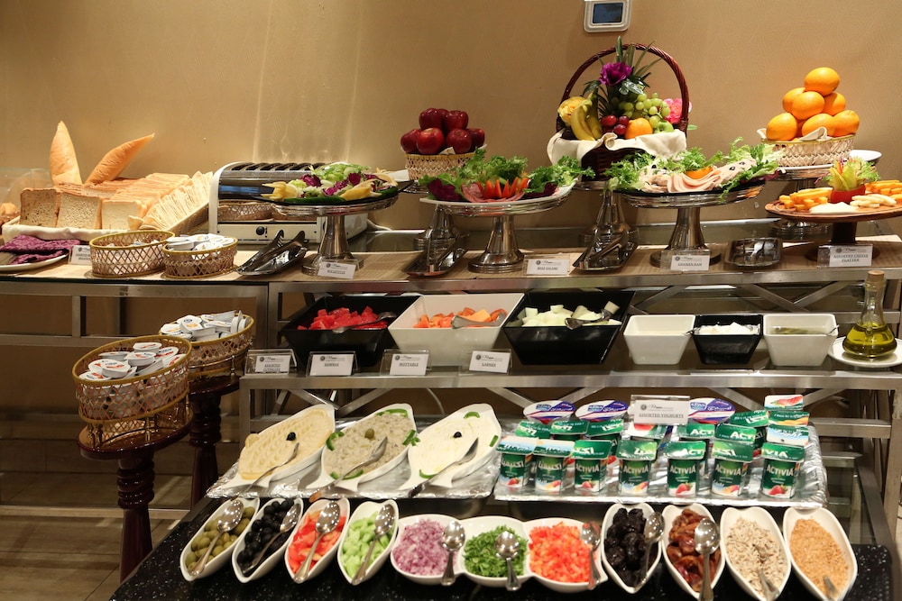 Monroe Hotel Bahrain 36/66