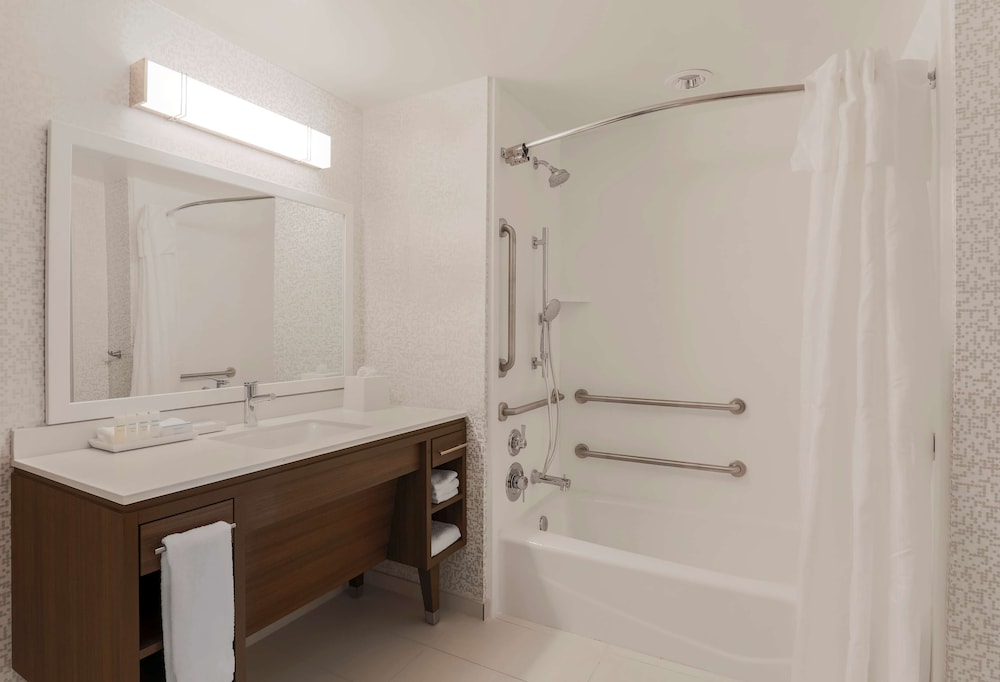 Home2 Suites by Hilton West Sacramento, CA 11/41