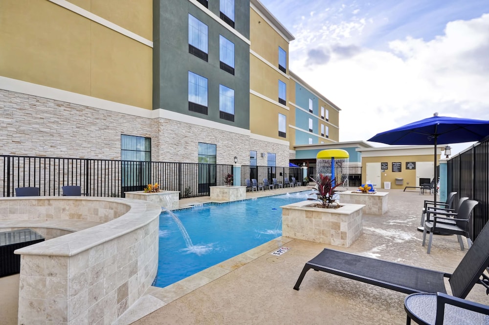 HOMEWOOD SUITES BY HILTON NEW BRAUNFELS 5/81