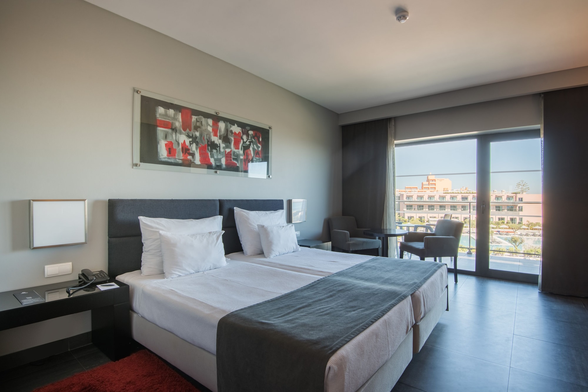 ROOM, TWIN BEDS, WITH EXTRA BED, SEA VIEW