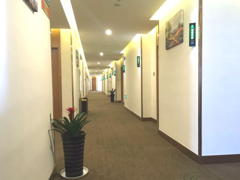 Greentree Inn Anqing Wangjiang County Lantian Road Yiheyuan Express Hotel 38/49