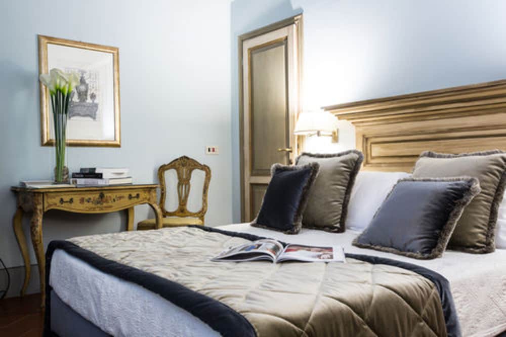 Hotel Burchianti 22/66