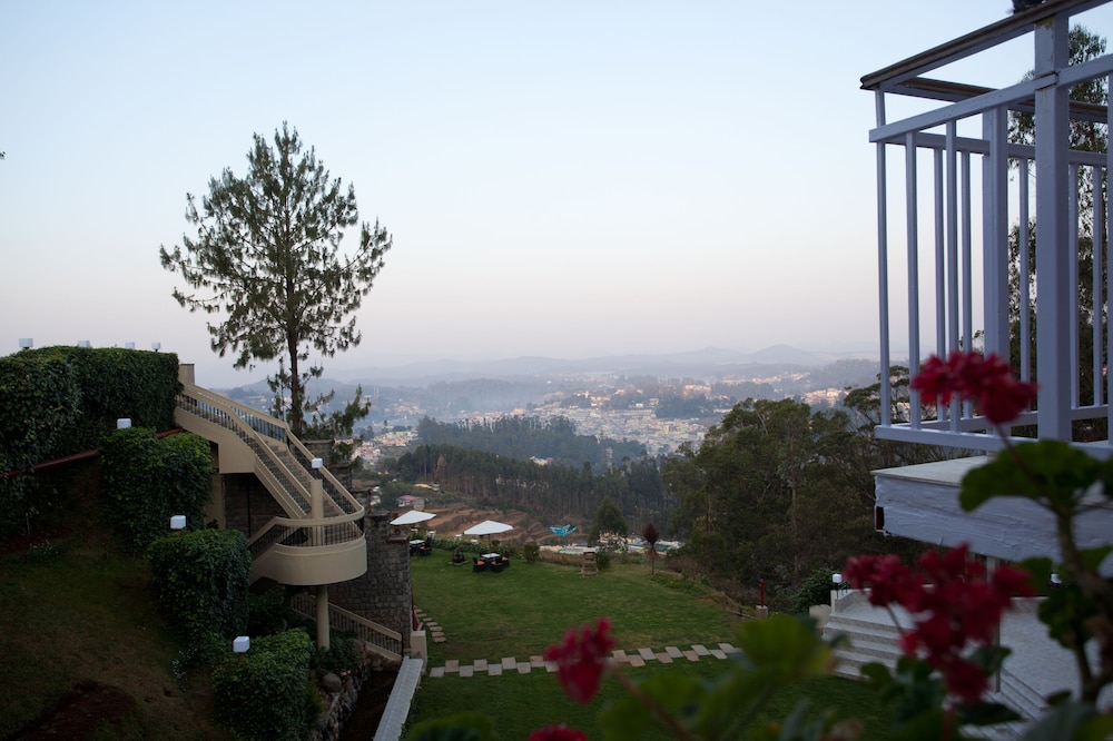 Sinclairs Retreat Ooty 60/66