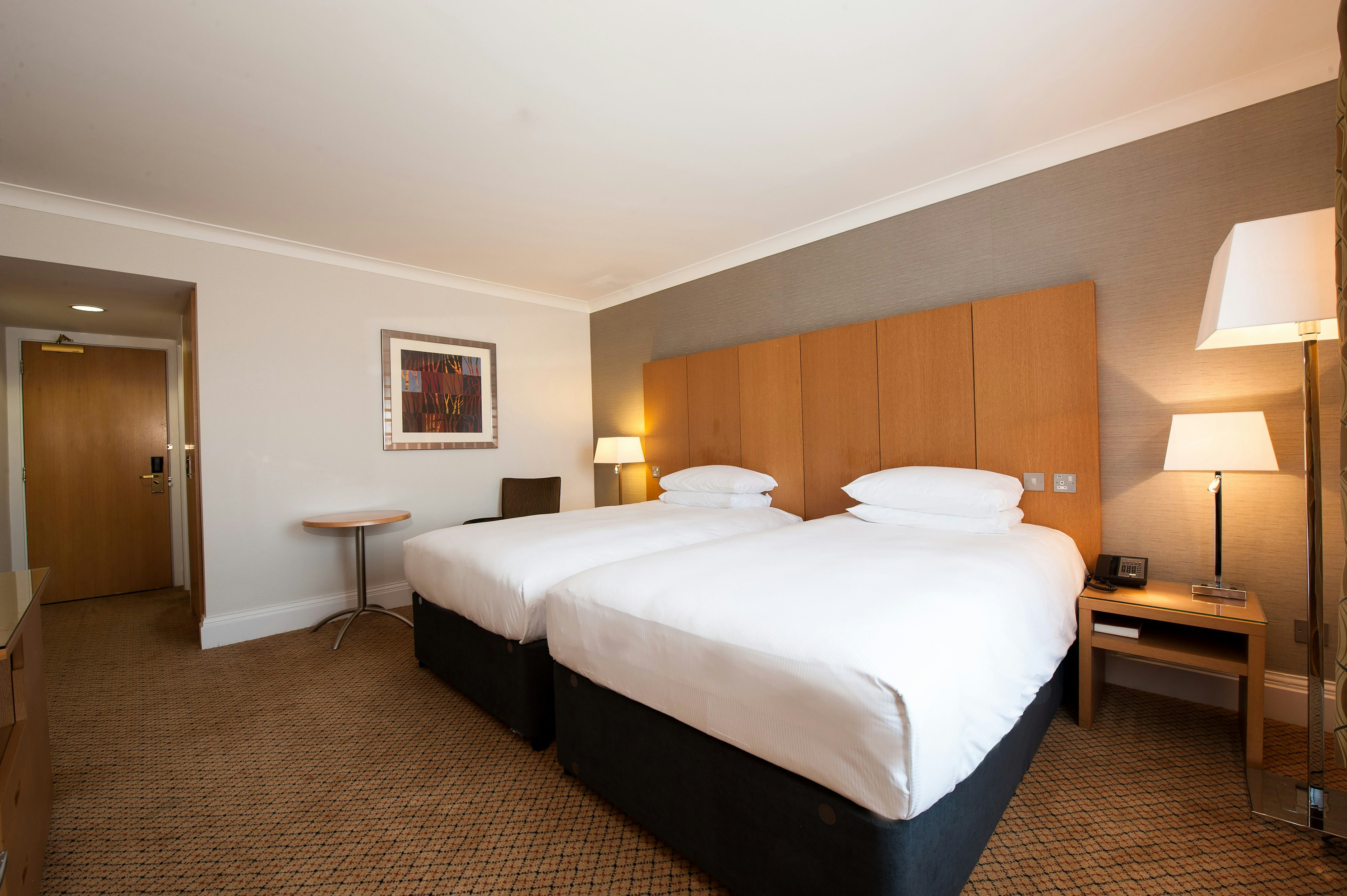 GUEST ROOM, TWIN BEDS