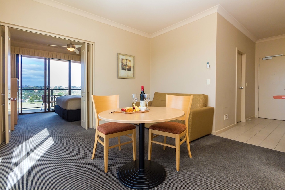 Discovery Resorts - McCracken Country Club 39/44