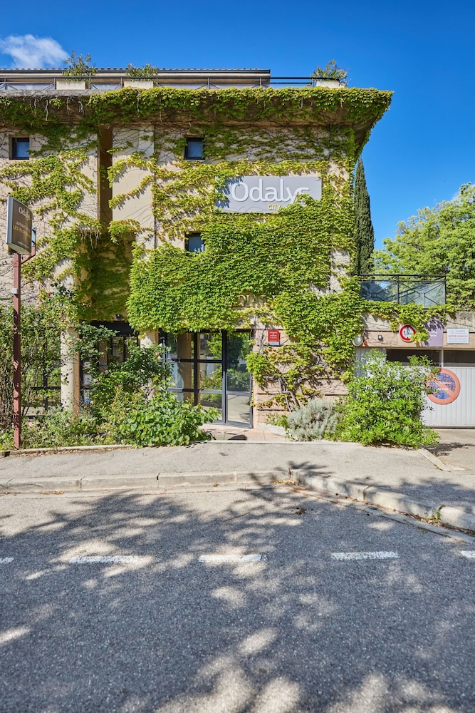 Appart hotel Odalys City Aix en Provence Centre Rotonde 37/48