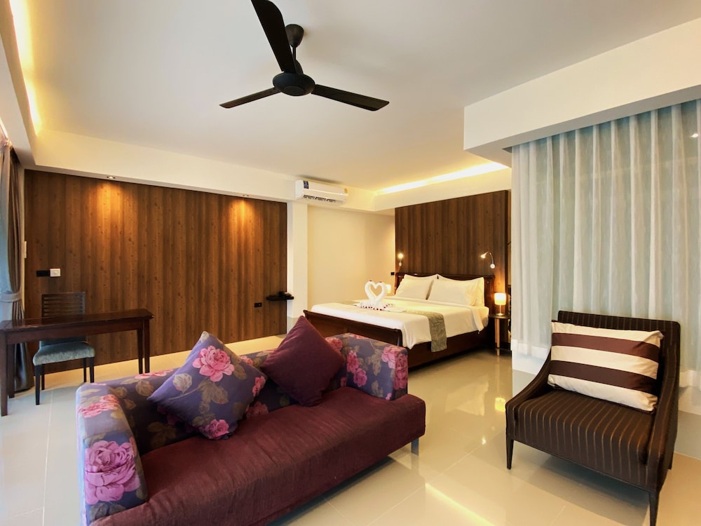 L Esprit de Naiyang Beach Resort 15/50