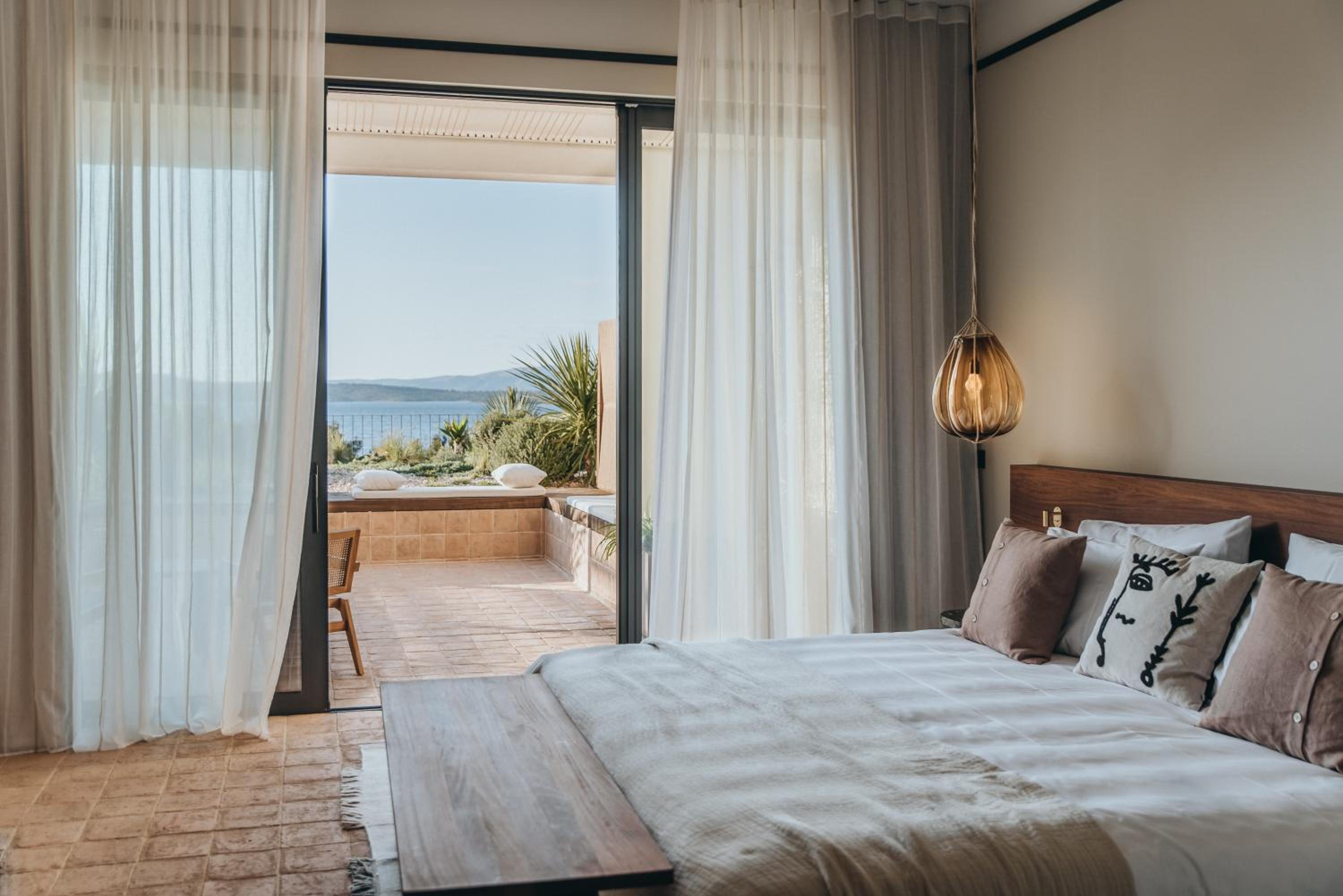 Bay Suite, Sea View