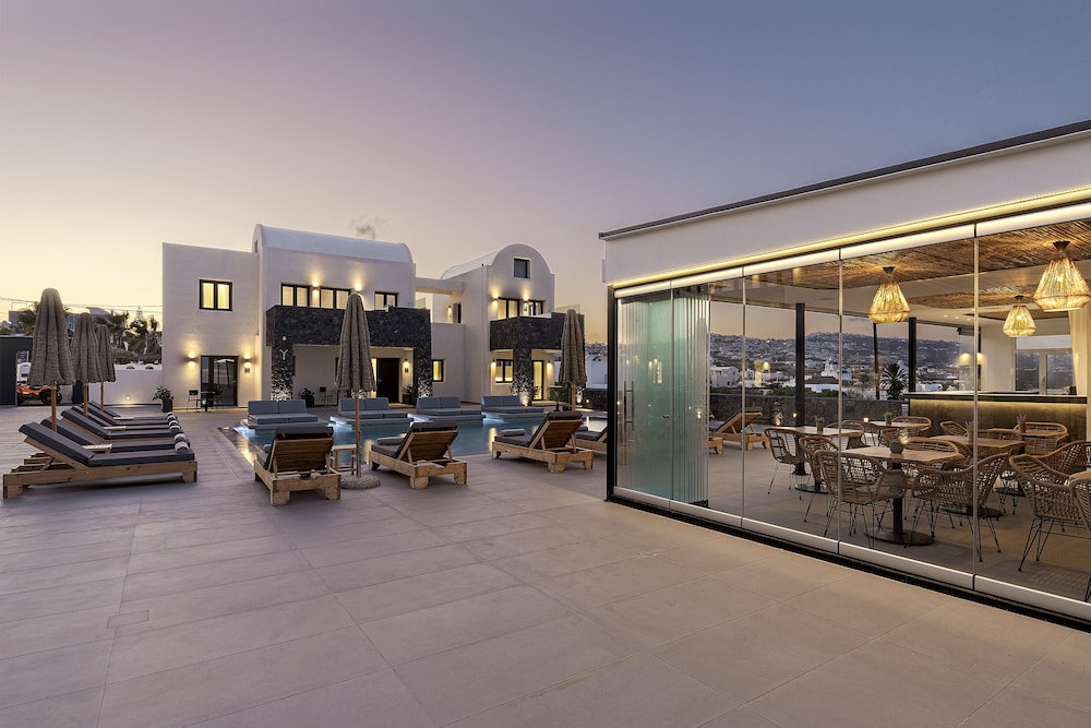Onyx Hotel & Suites 38/60