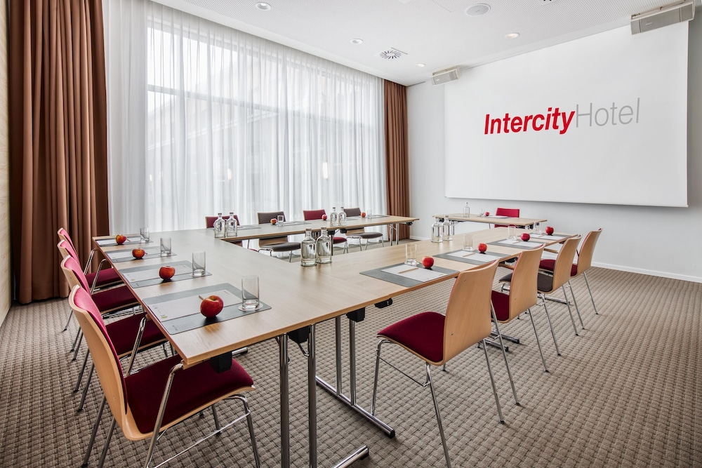 IntercityHotel Wiesbaden 42/50