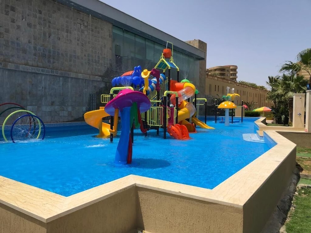 Grand Ocean Hotel And Resort 32/50