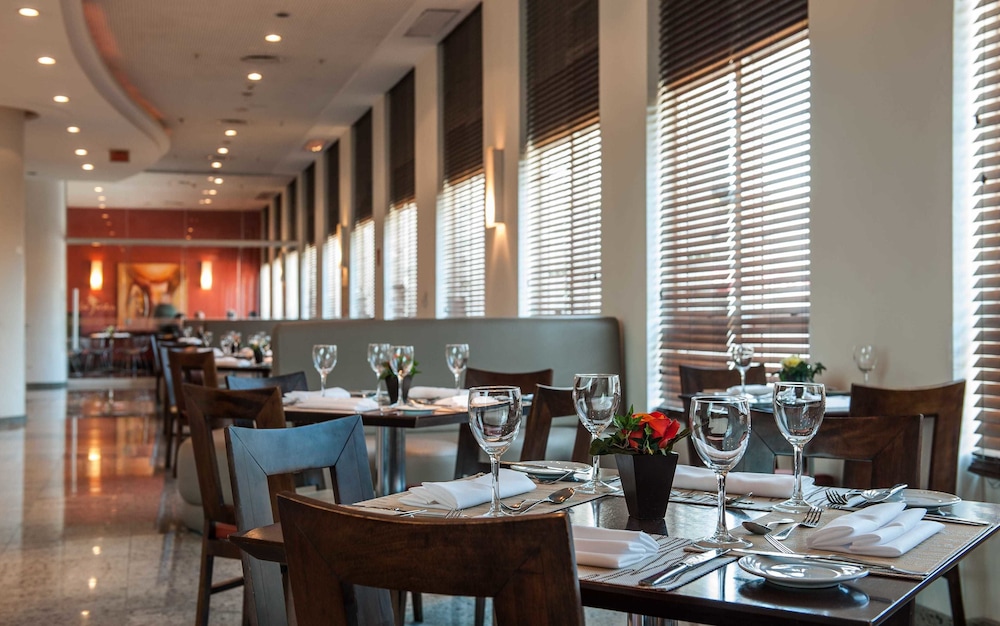 Bourbon Joinville Convention Hotel 49/64