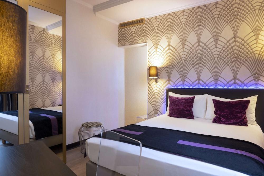 Atn Hotel 16/60