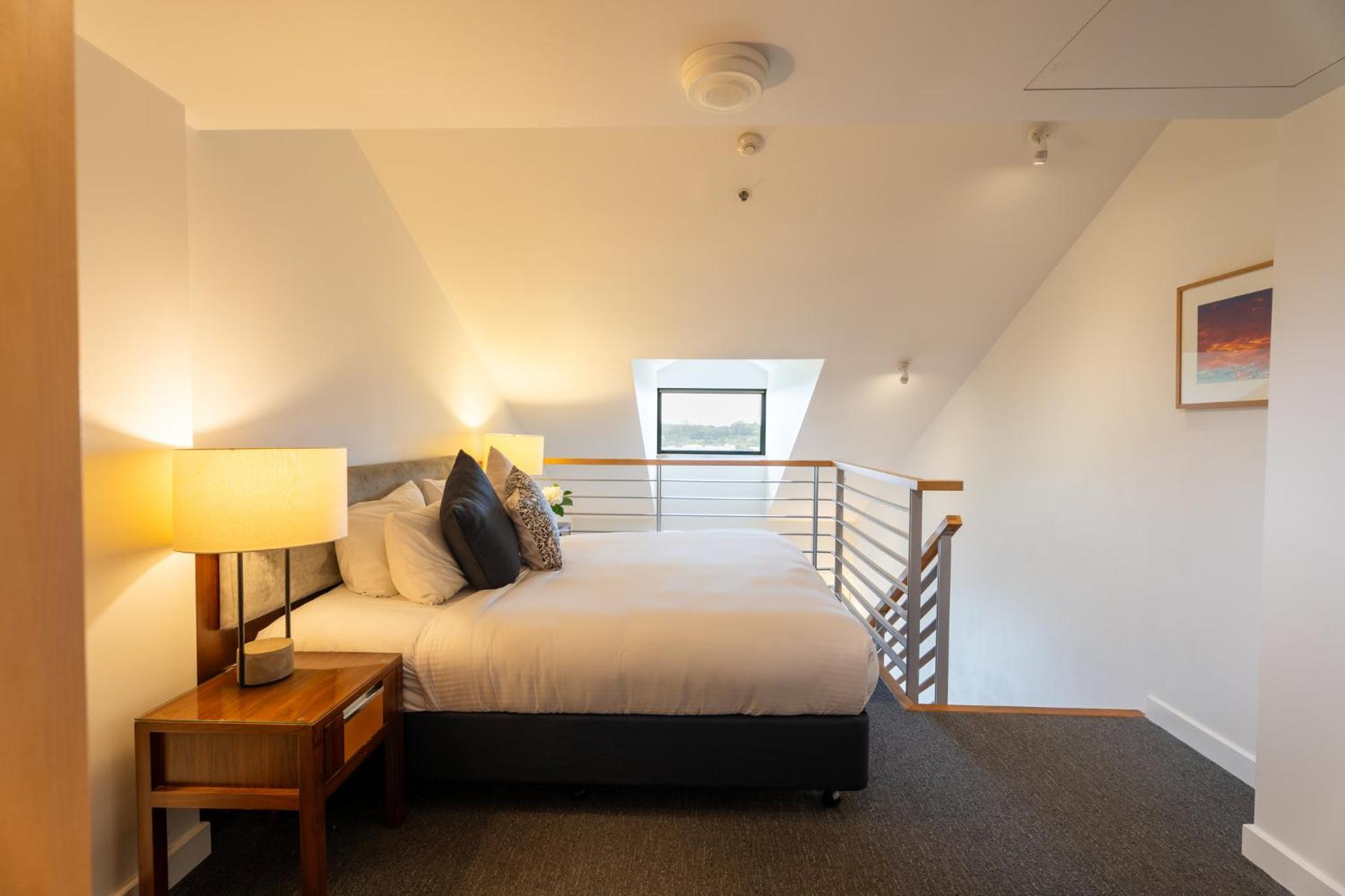 1 Bedroom, Loft, Suite, King Bed
