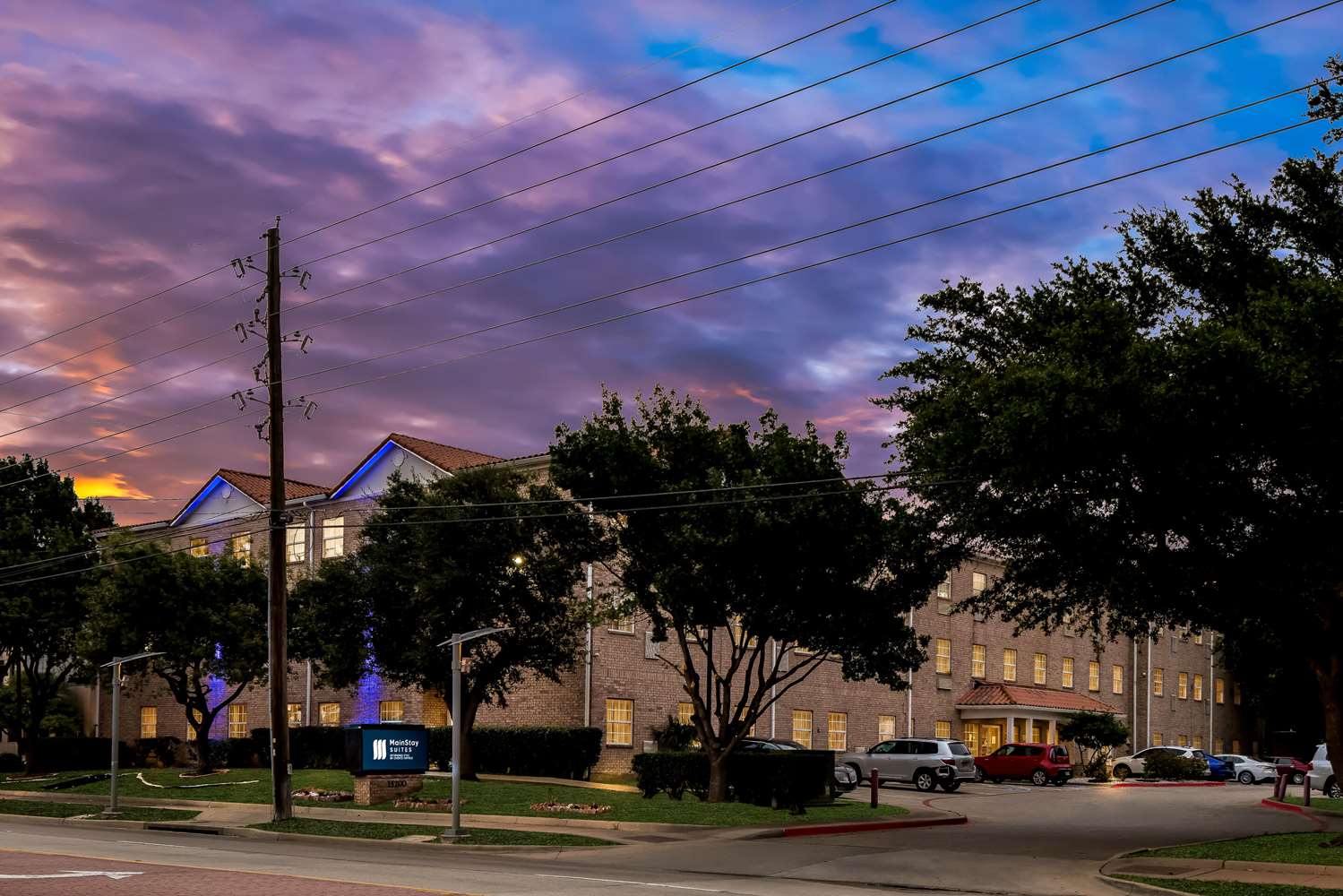 MainStay Suites Addison Dallas 15/17