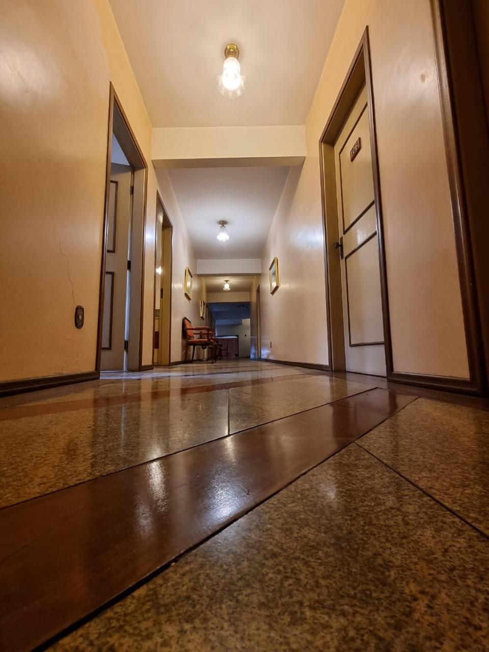 Hotel Colonial 3/44
