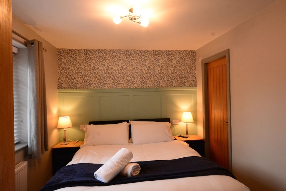 The Bay Horse Inn 12/50