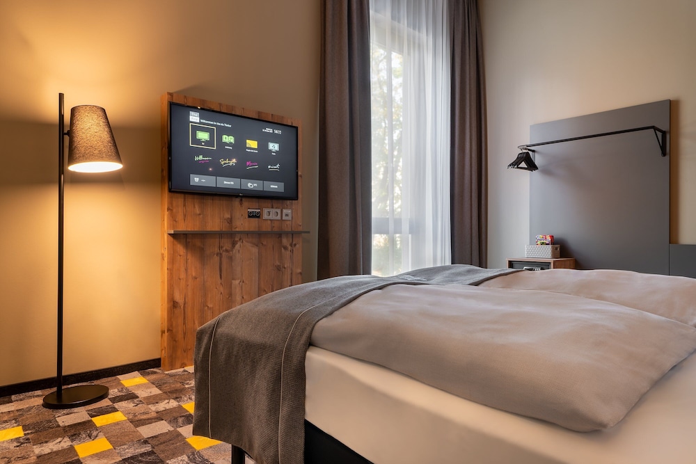 Holiday Inn - the niu, Timber Esslingen by IHG 13/67