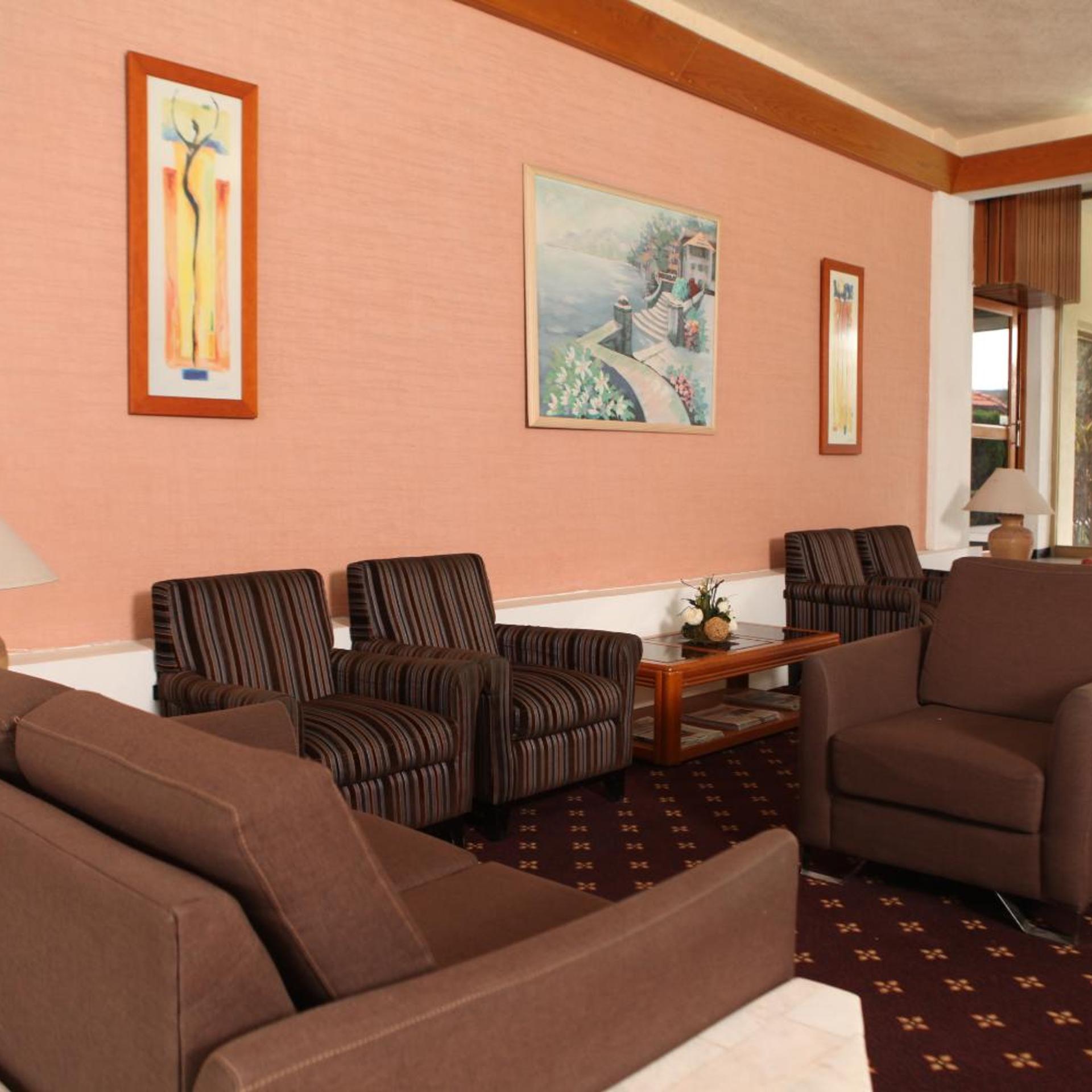 Hotel Paradise Inn 16/46