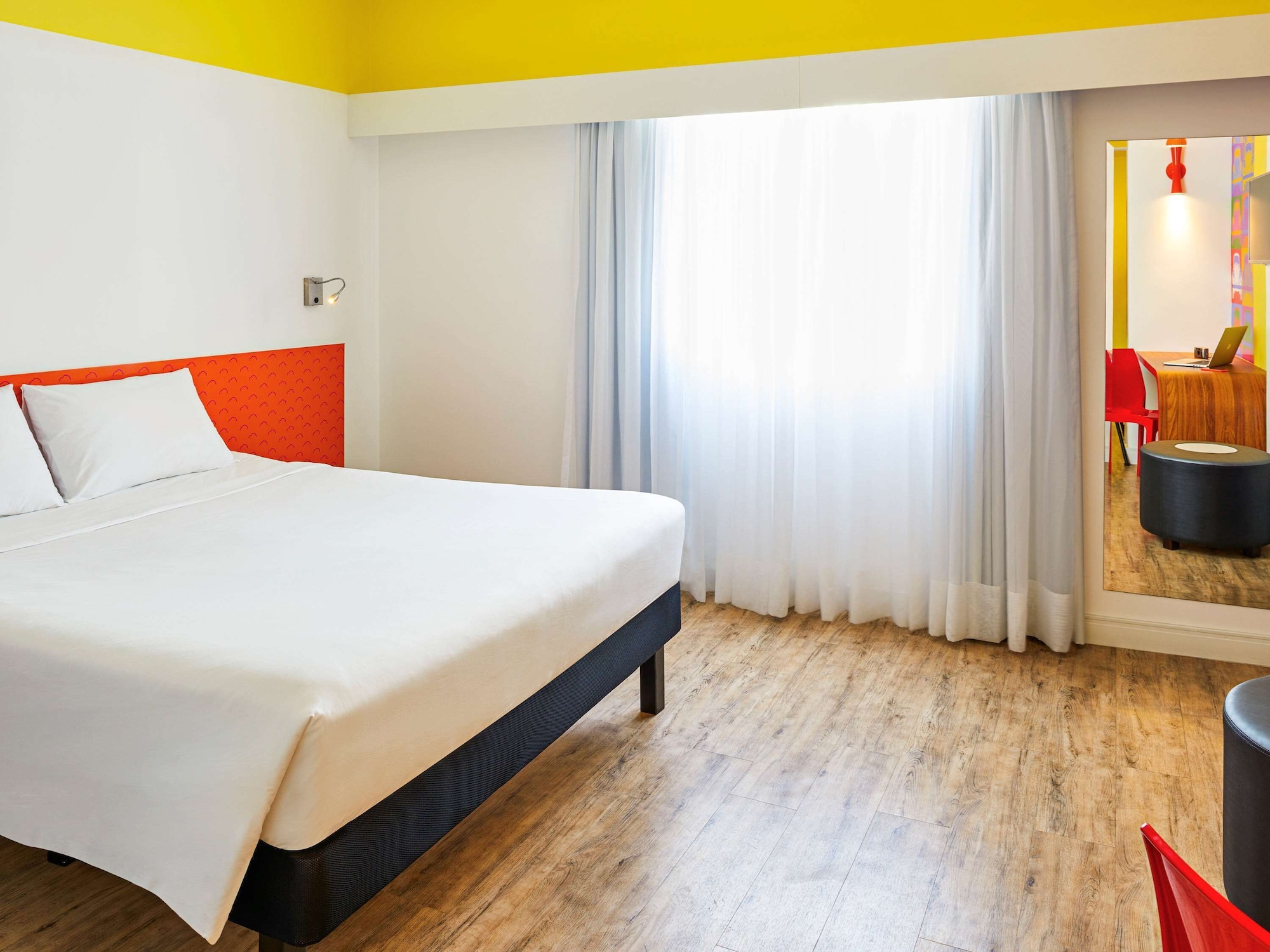 APARTMENT, DOUBLE BED