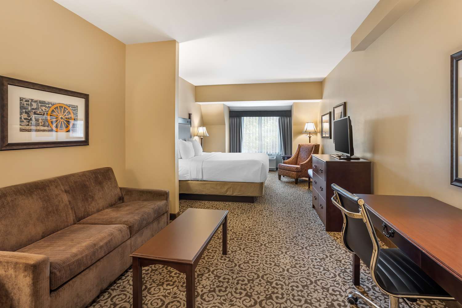 Best Western Plus Intercourse Village Inn & Suites 23/46