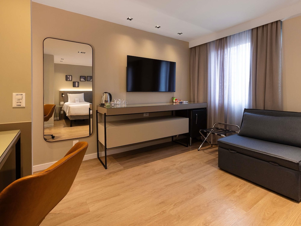 Mercure Sao Paulo Vila Olimpia 49/71