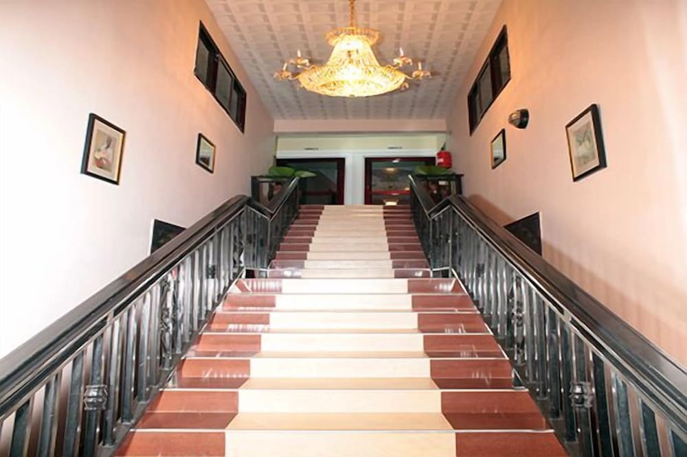 Okumah Hotel 37/44
