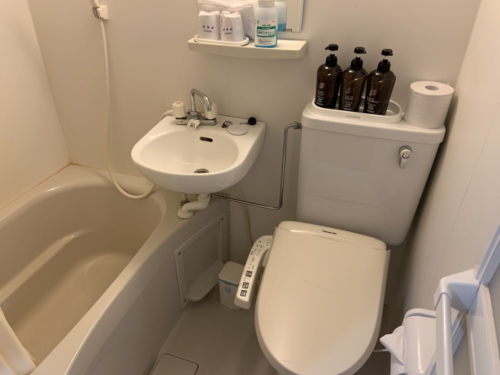 Itoen Hotel New Sakura 34/35