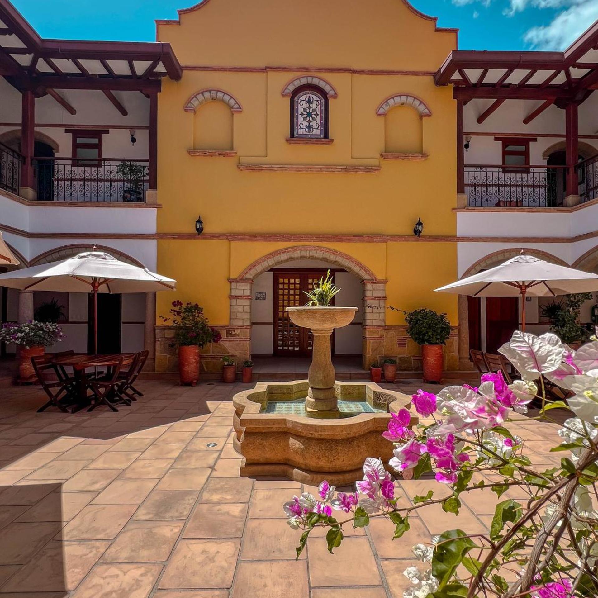 Maria Bonita Hotel 2/50
