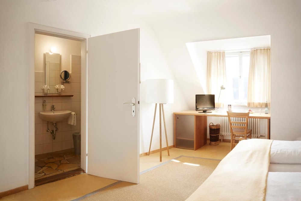 Landhotel Alte Post 32/78
