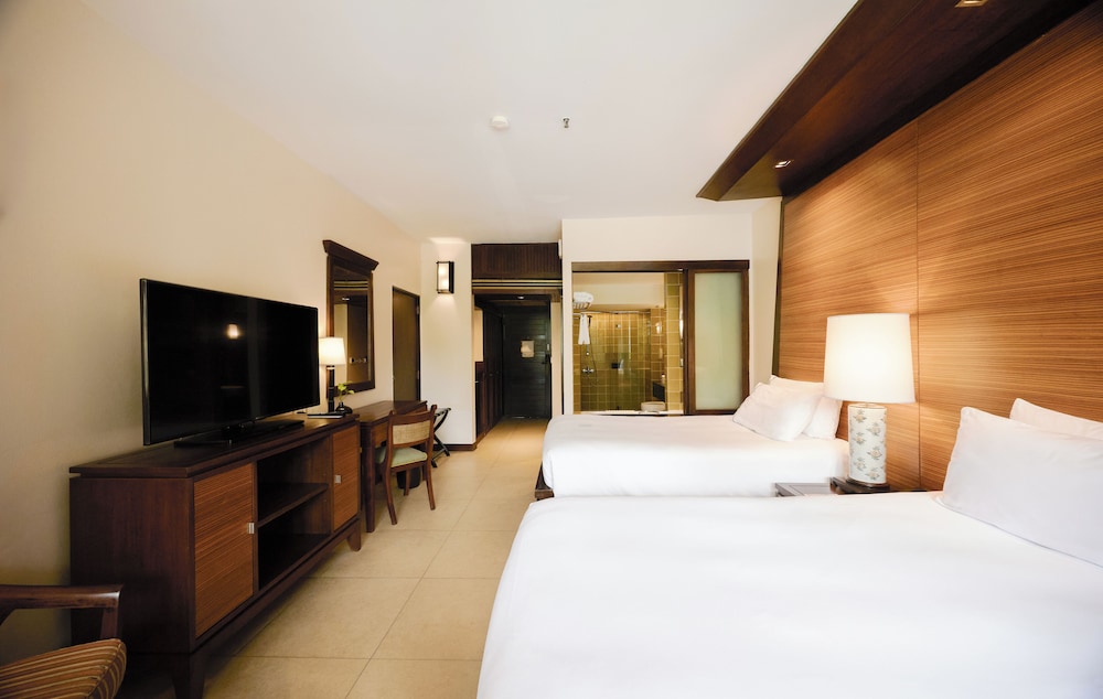 Tropical, Deluxe, Twin Beds, Pool View
