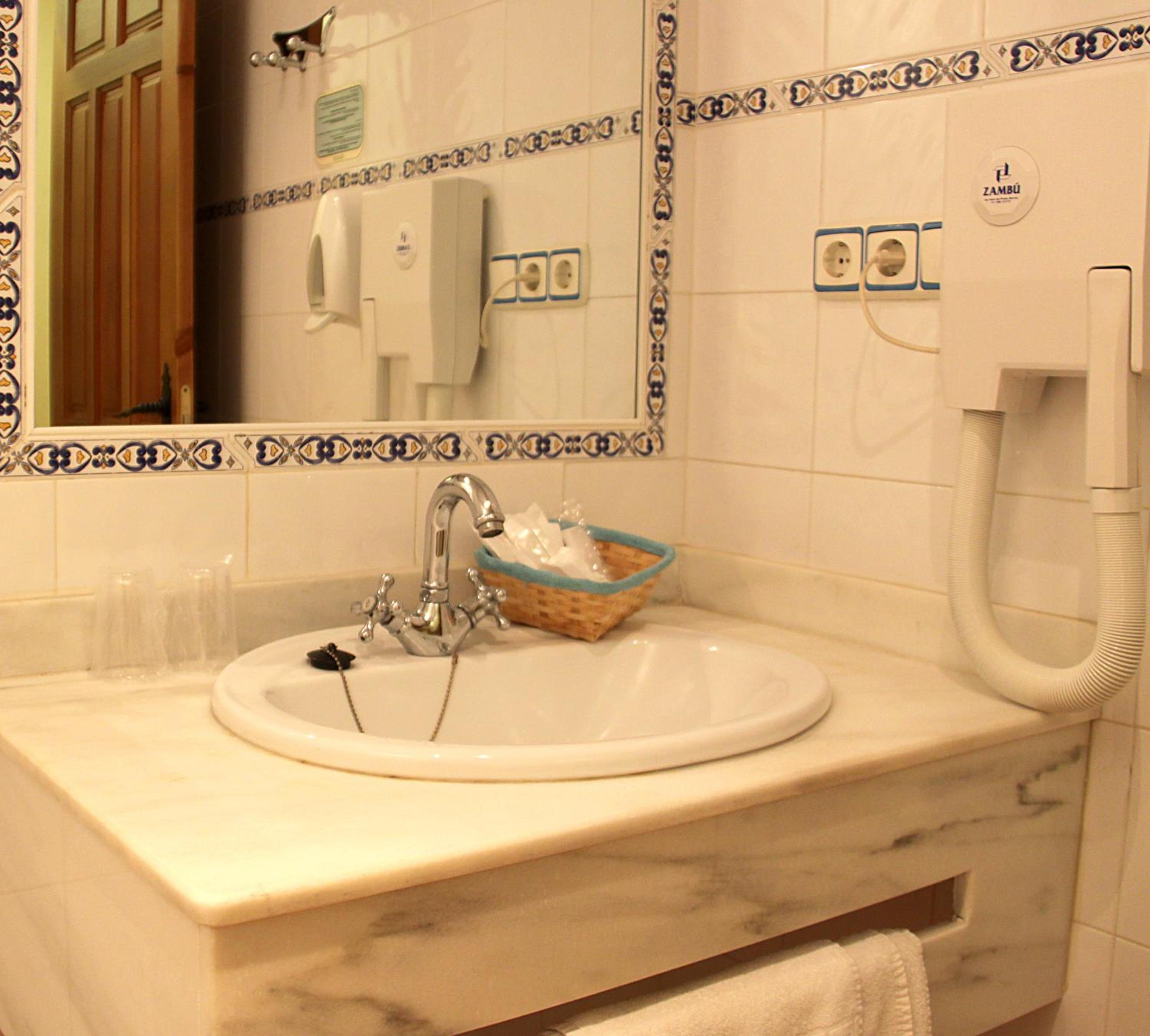 Hotel Riopar Spa 41/42