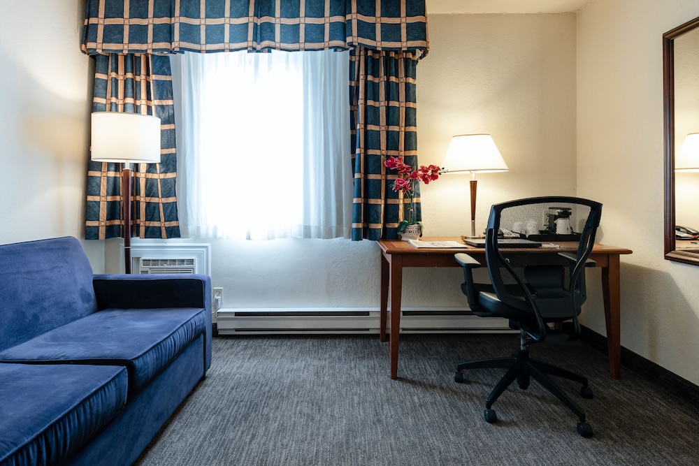 Travelodge by Wyndham Ottawa East 28/31