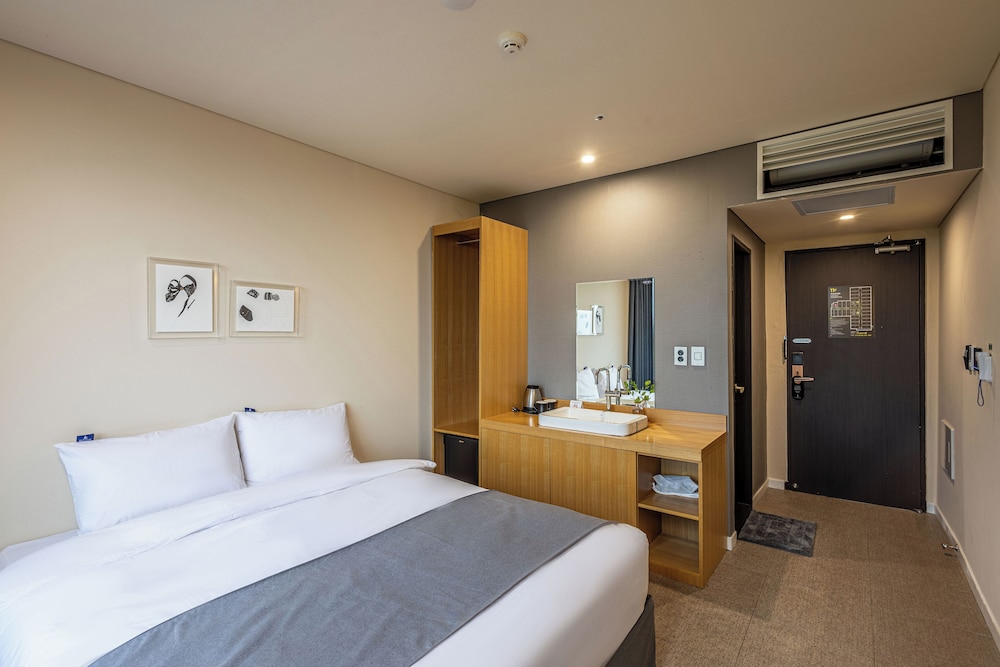 Jk Blossom Hotel 26/72