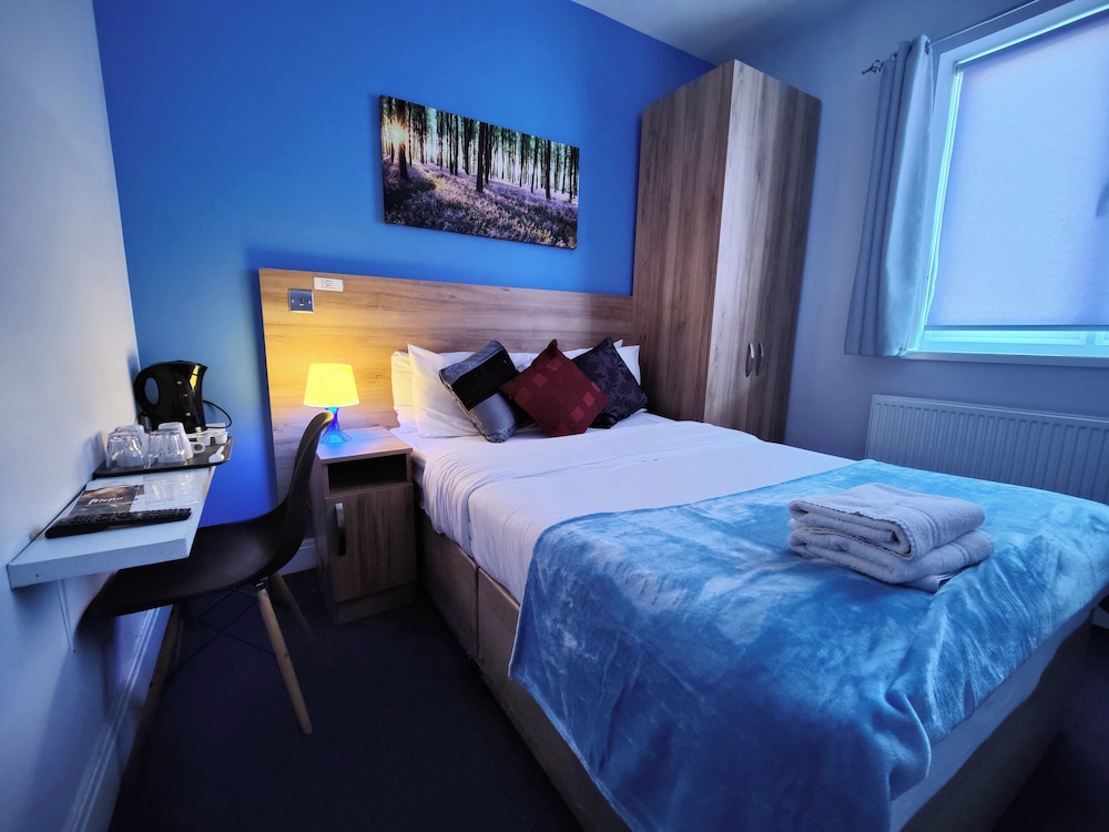 STANDARD, DOUBLE BED
