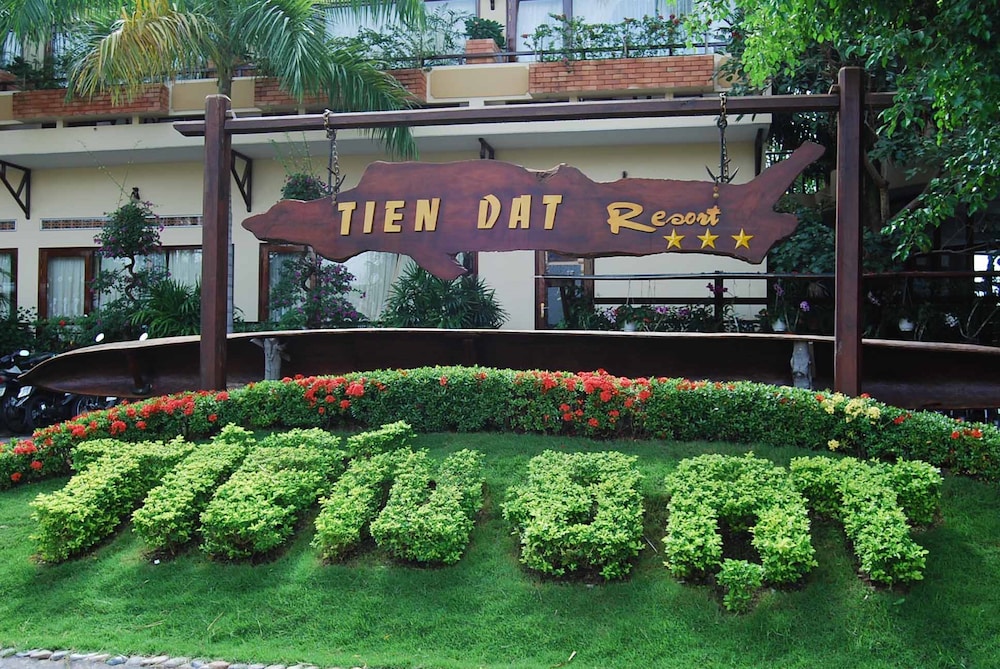 Tien Dat Mui Ne Blue Waves Resort Amp Spa 65/69
