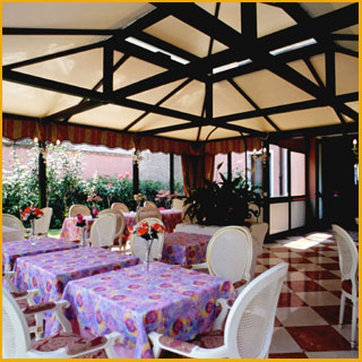 Hotel Tre Archi 38/46
