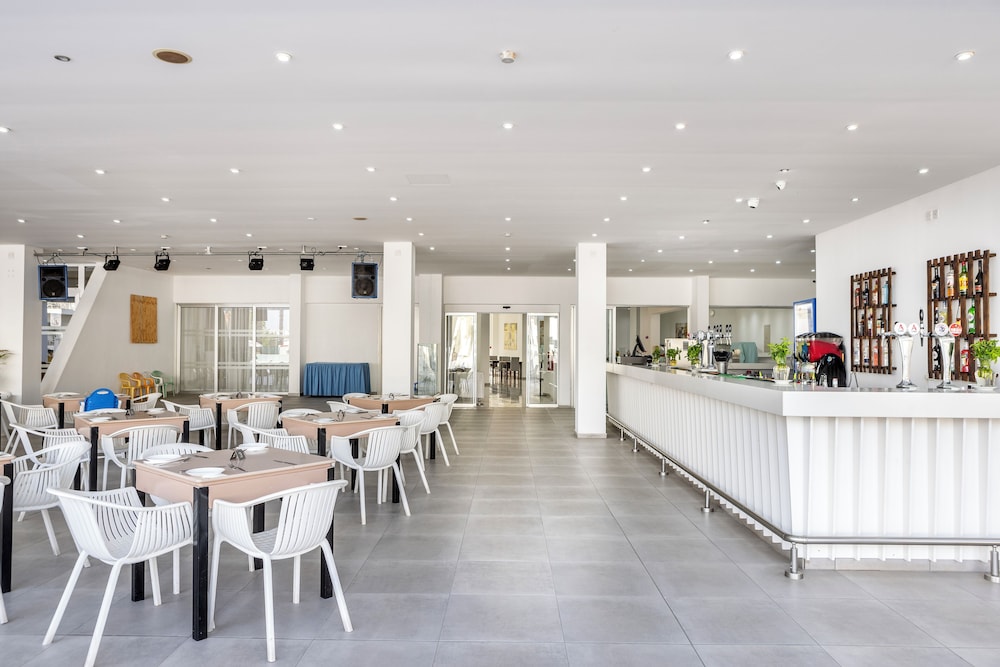 Papantonia Hotel 42/60