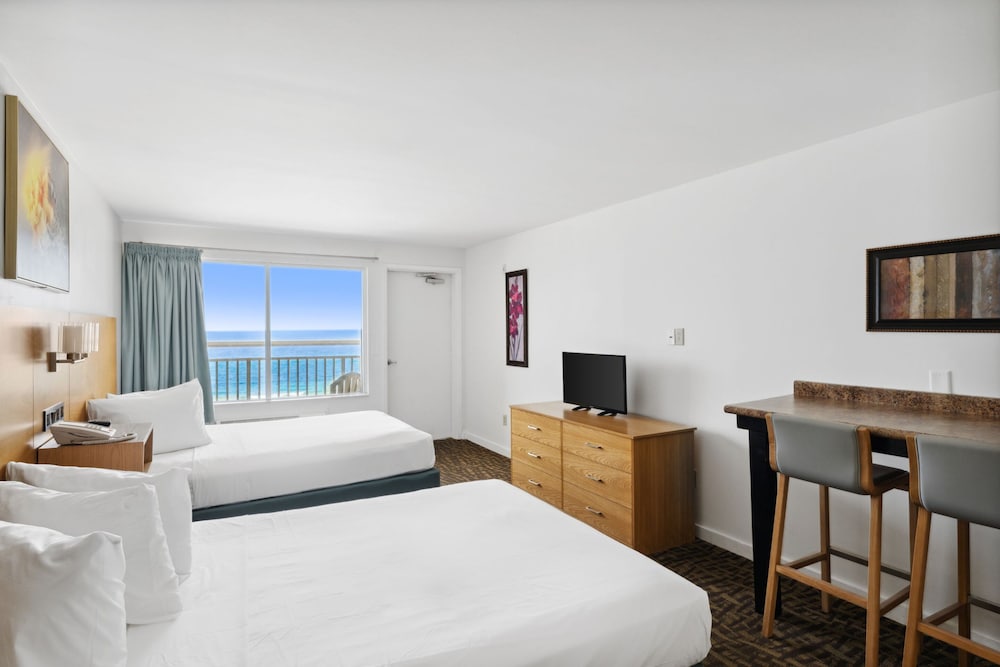 SUITE, OCEAN OR GULF VIEW